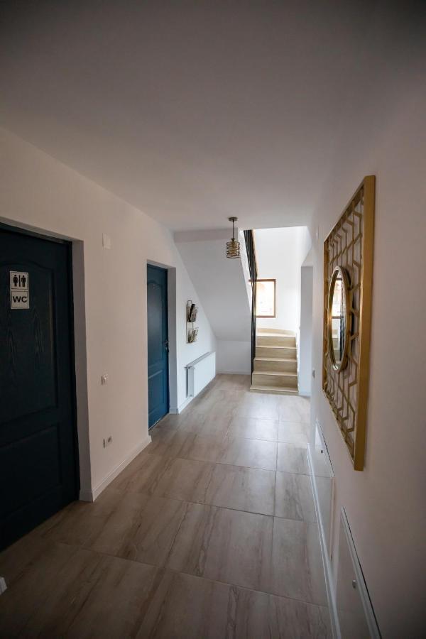 Dania&Petru Residence Tîrgu Ocna Buitenkant foto